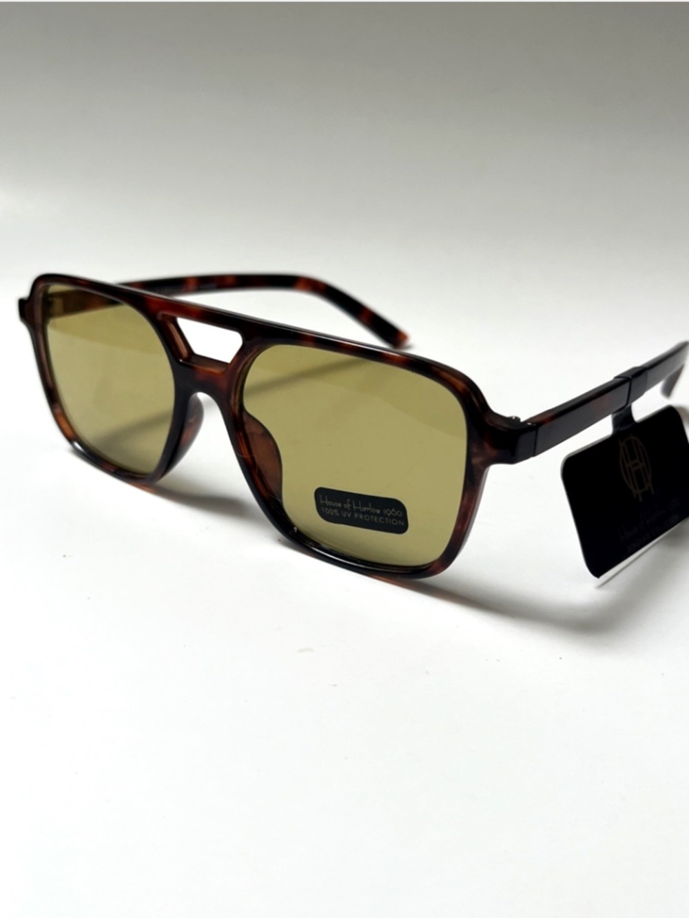 House of Harlow 1960 Aviator Sunglasses Double Bridge NWT Tortoise Light Green